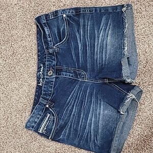 Ariya Jean Shorts 15/16